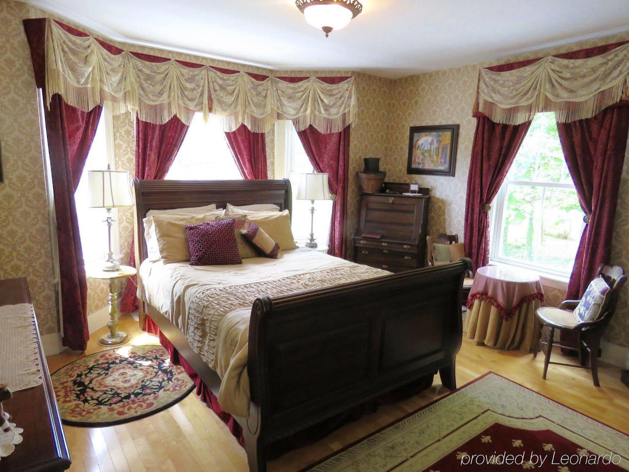 The Sleigh Maker Inn Bed And Breakfast Westborough Exterior foto