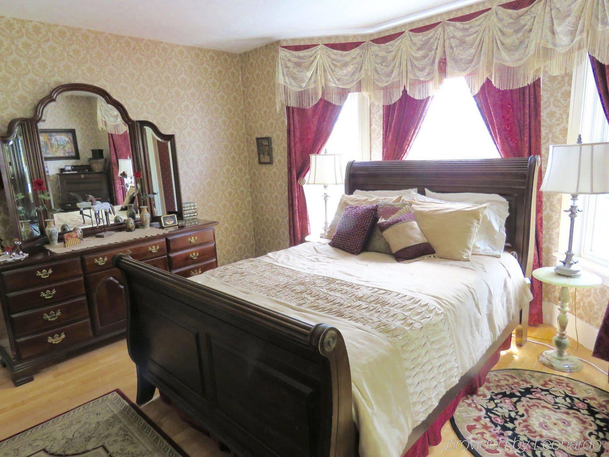 The Sleigh Maker Inn Bed And Breakfast Westborough Exterior foto